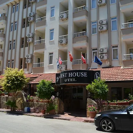 Hotel House 3*
